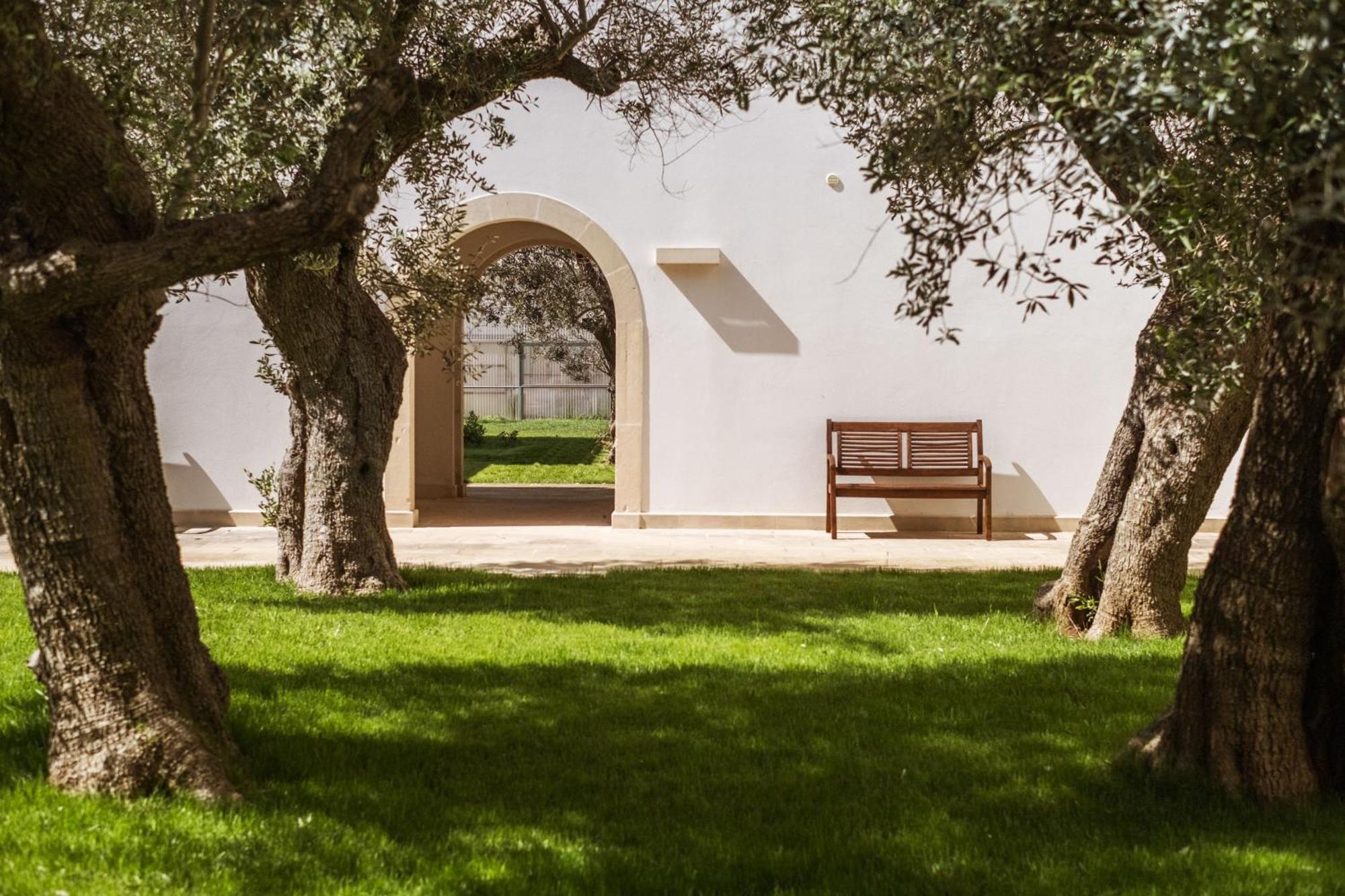 Secolario Masseria Del Viverbene Palmariggi ภายนอก รูปภาพ